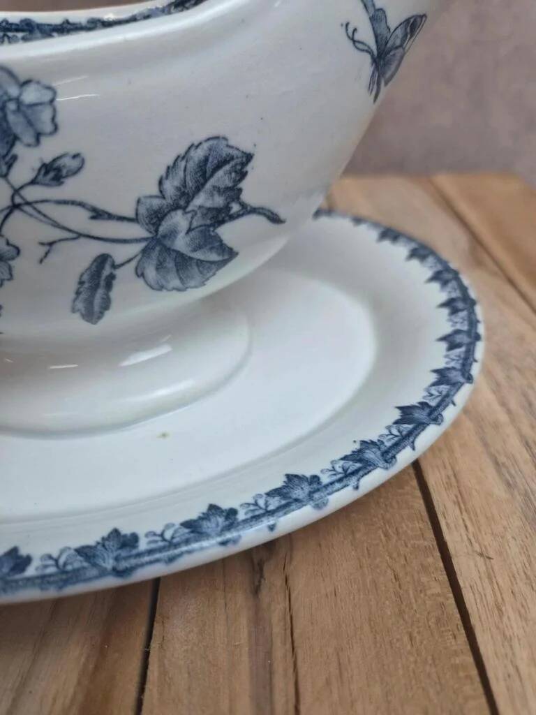 Antique sauce boat Sarreguemines bamboo shape – unlisted blue decoration – ironstone