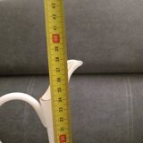 Vase aiguière en opaline vintage