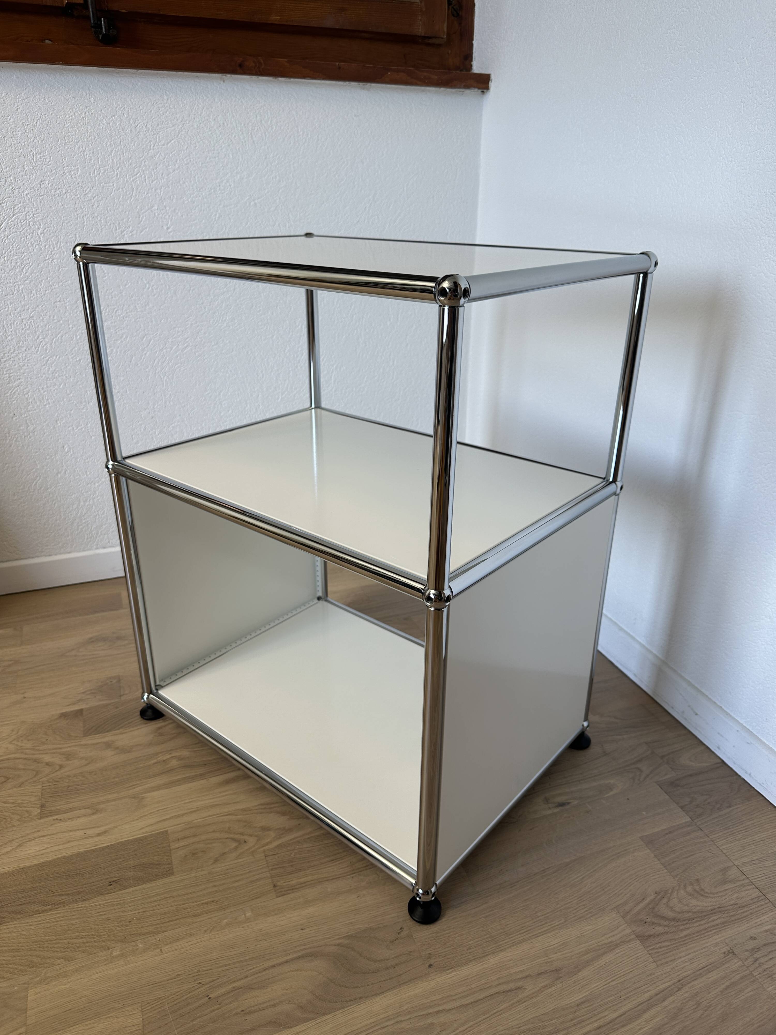 Table d’appoint USM Haller en Blanc Pur