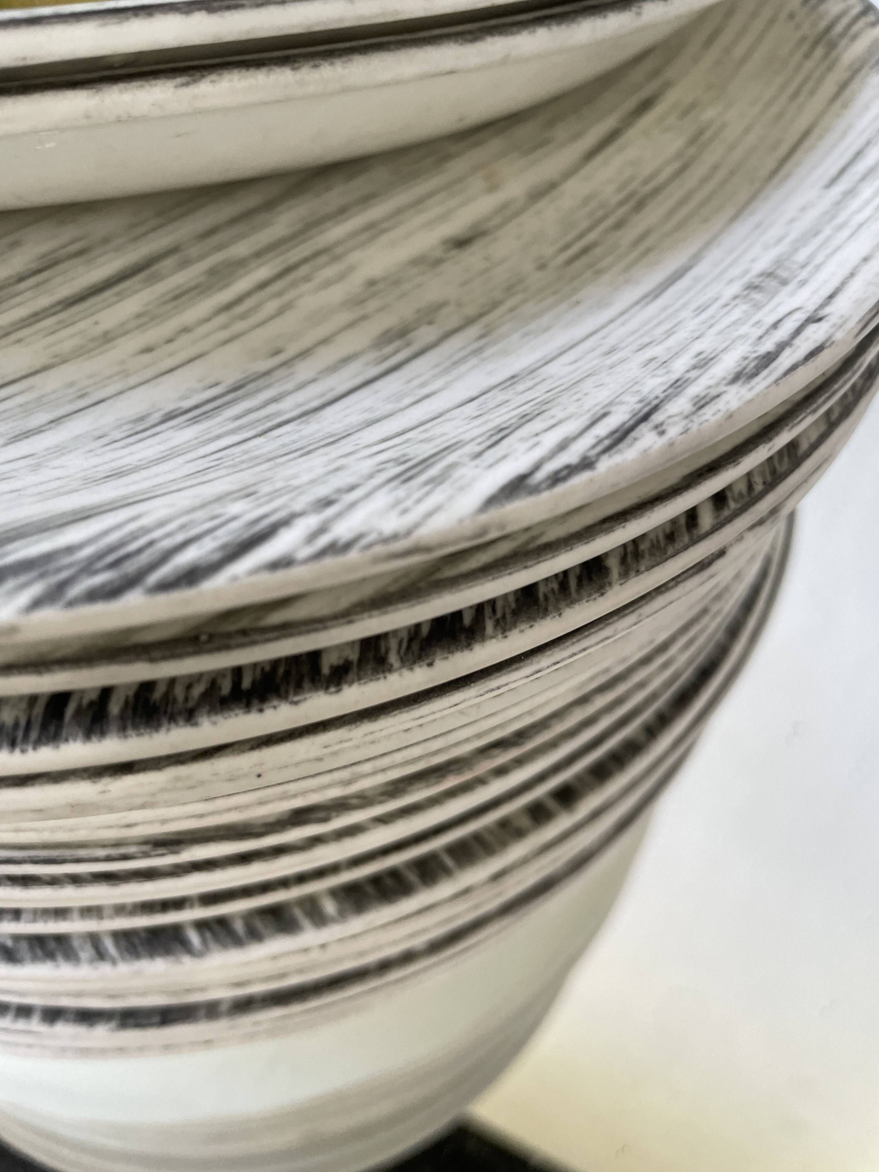 Set of plates and dishes Bazas de Salins 1960