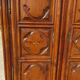 Ancienne armoire Louis XIII en noyer massif