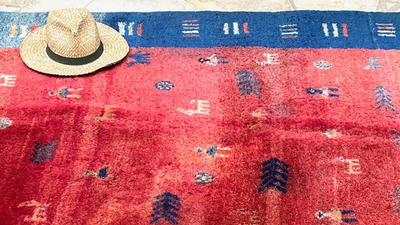 Thick gabbeh rug 100% wool - 144x195 cm