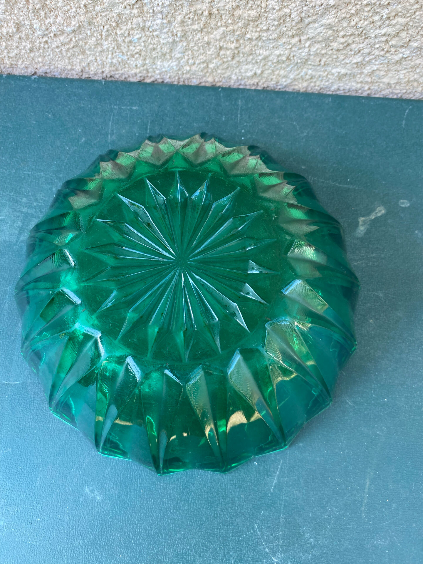 Superbe Coupe / Saladier Vintage en Verre Vert Émeraude