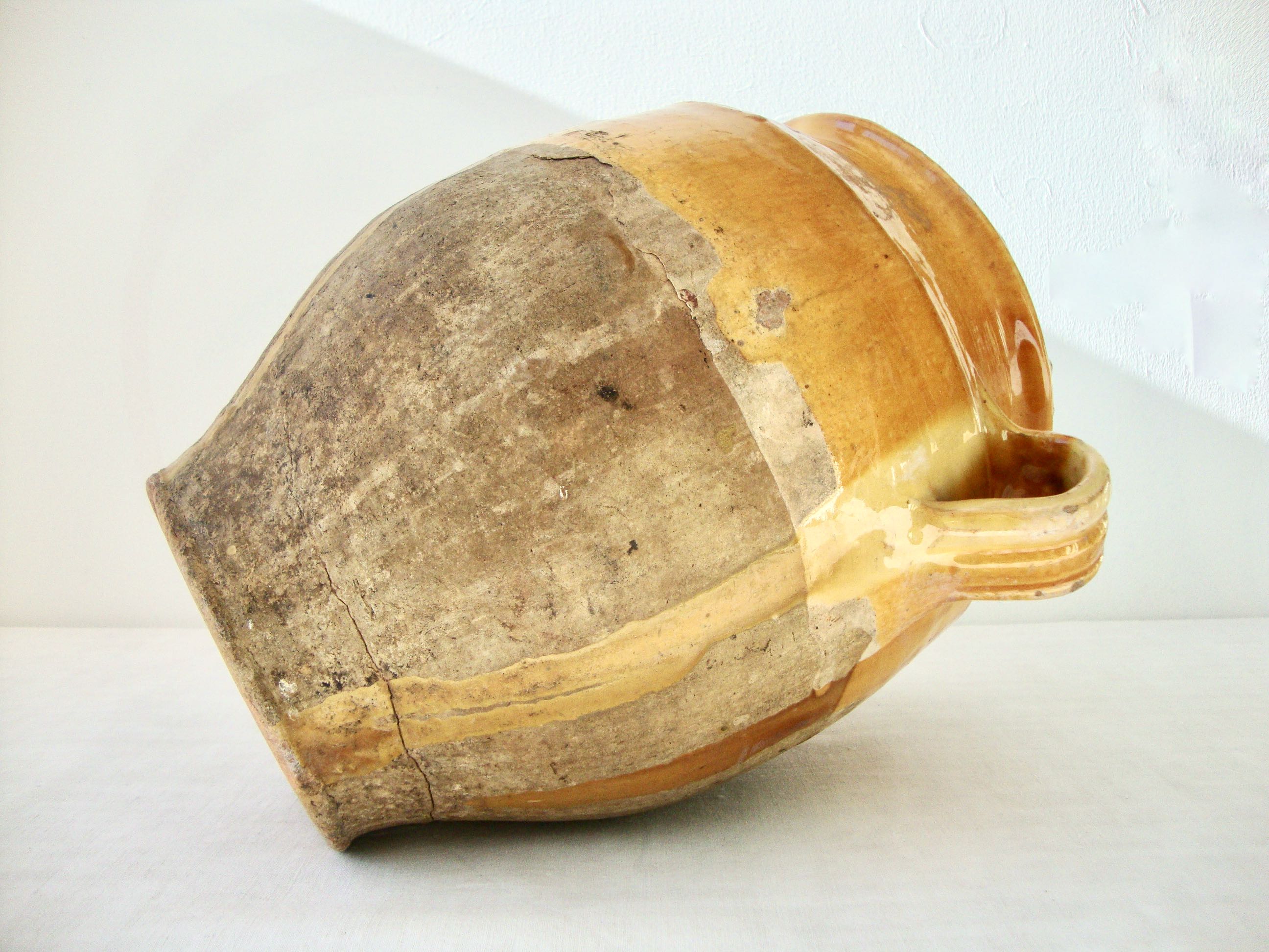 Ancient pot or Provencal jar