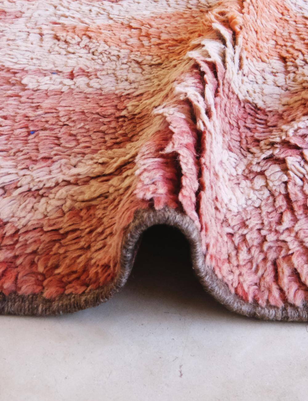 Vintage Pink Berber Rug - 330 x 162 cm