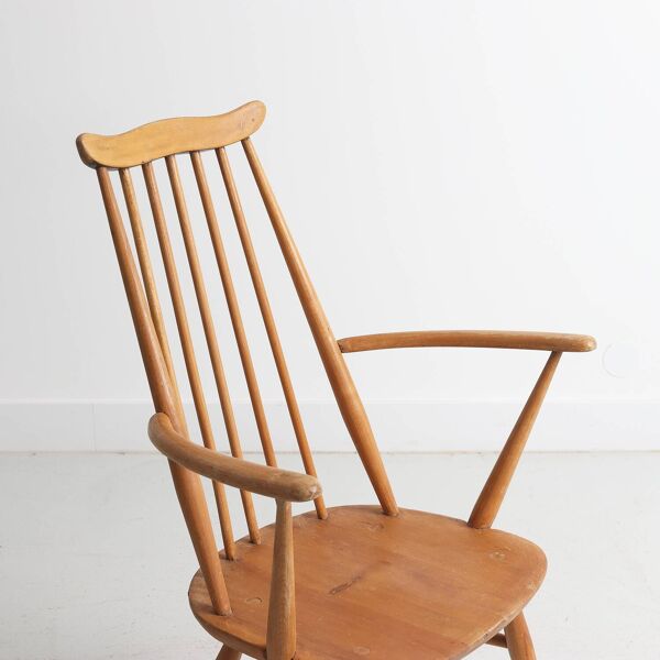 Lot de 6 chaises de salle à manger Windsor en hêtre et orme par Lucian Erc