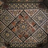 Syrian service tray in fine marquetry. First half of the twentieth century.