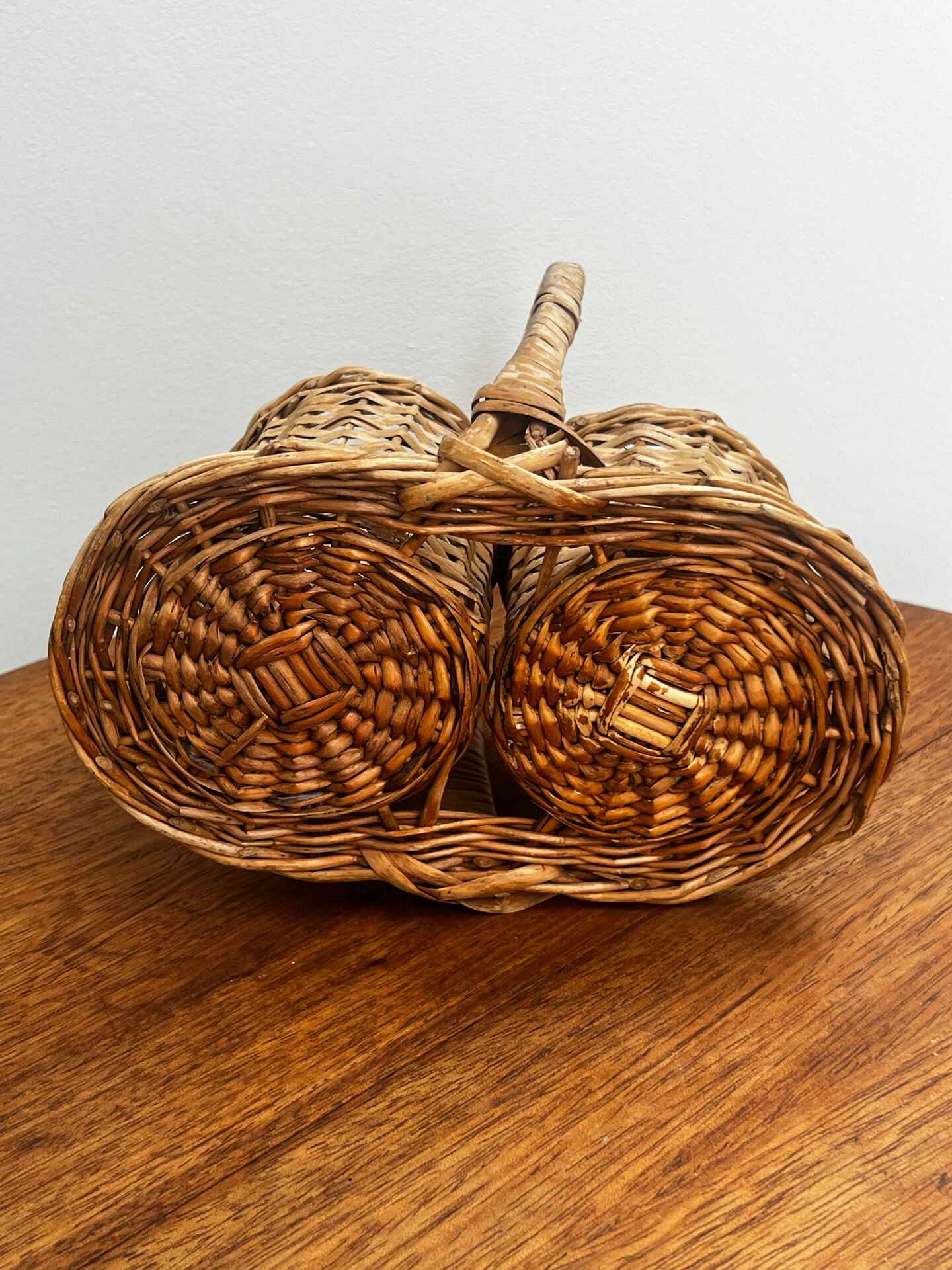 Wicker basket 1950s/60s