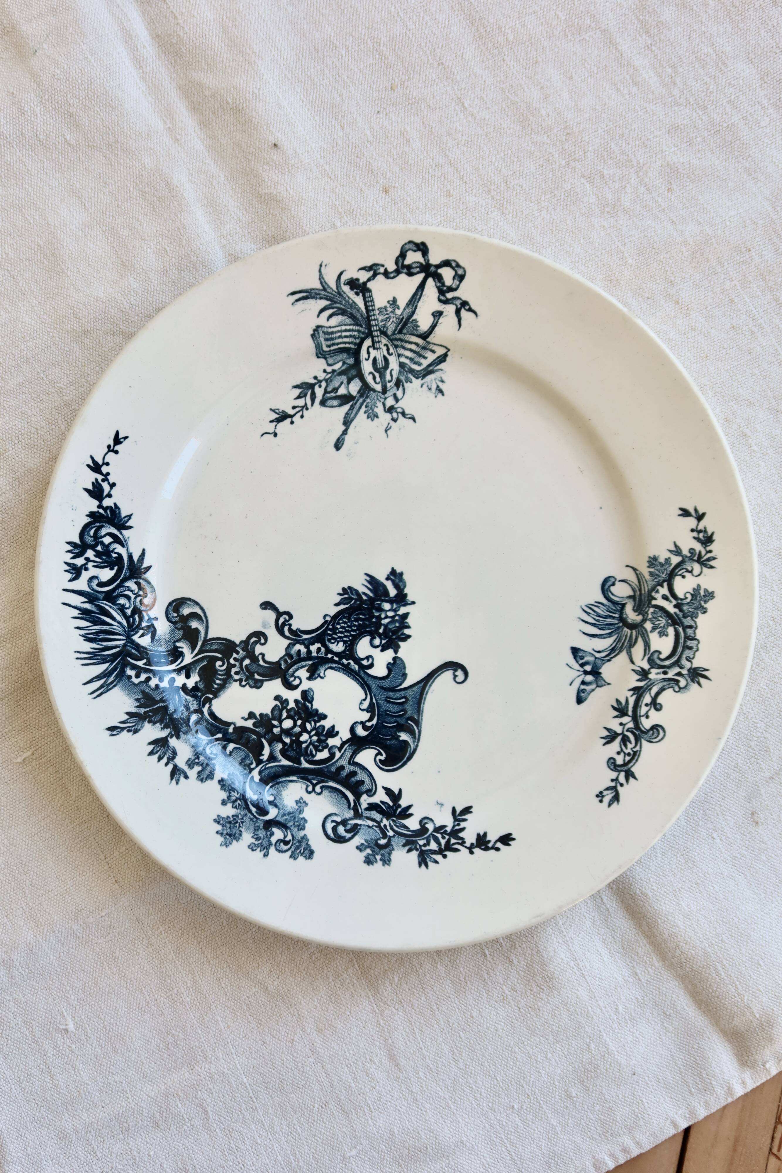 Assiette plate ancienne terre de fer - Boch Frères Keramis - Modèle Régent