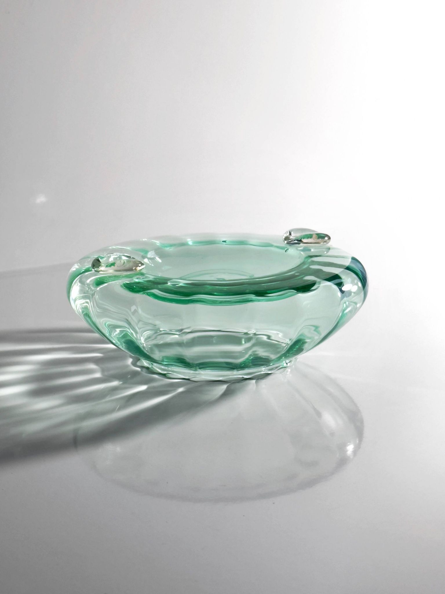 Cendrier en verre de Murano soufflé à la bouche - années 1950