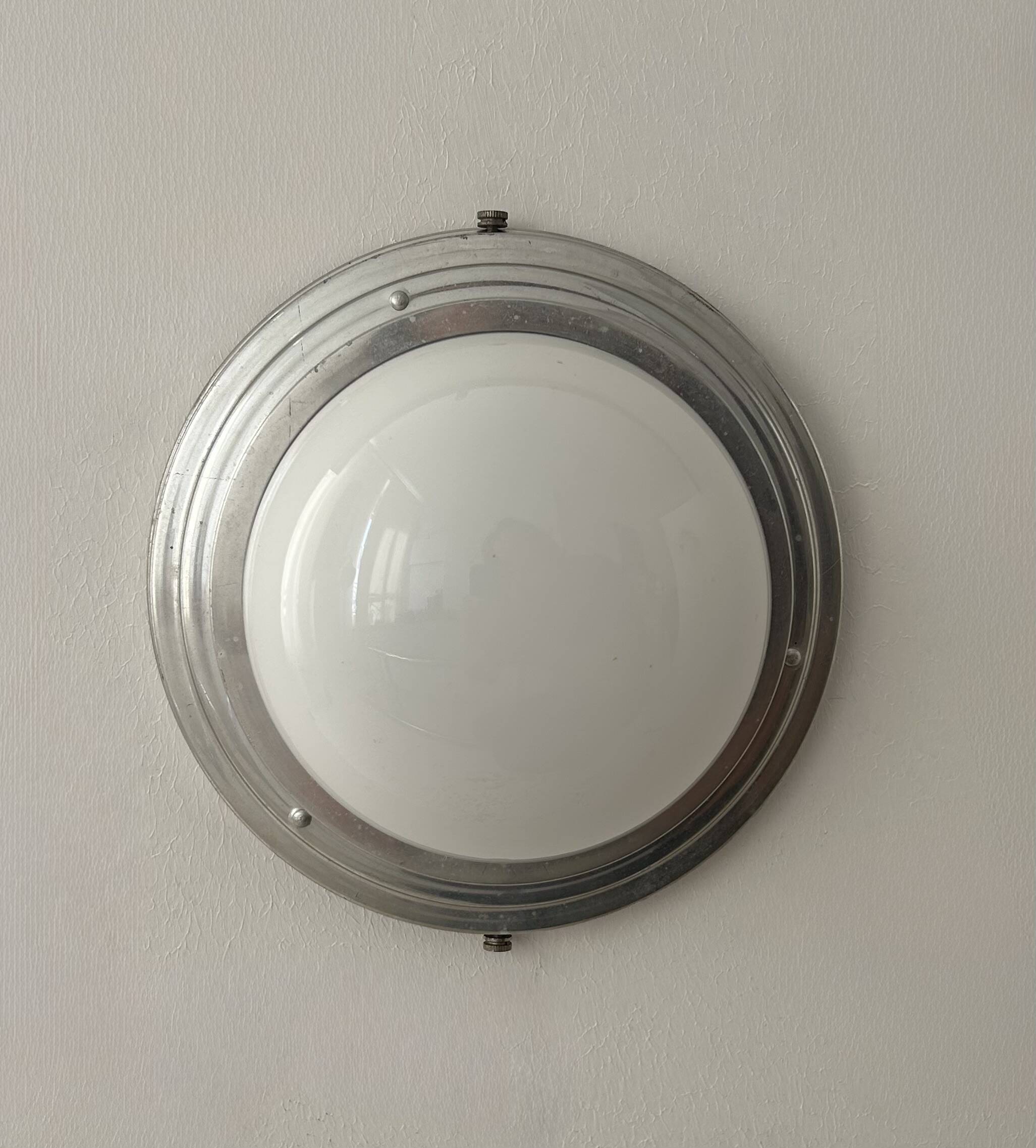 Vintage Art Deco wall lamp, chrome and opaline, France 1930