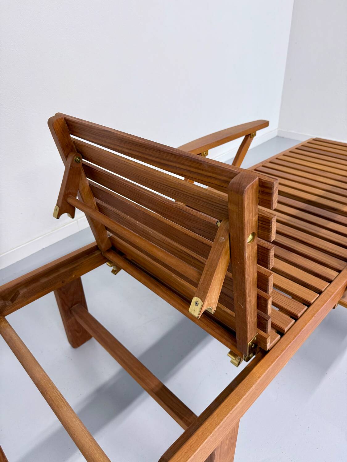 Fischer Möbel design teak deckchairs from the 90s