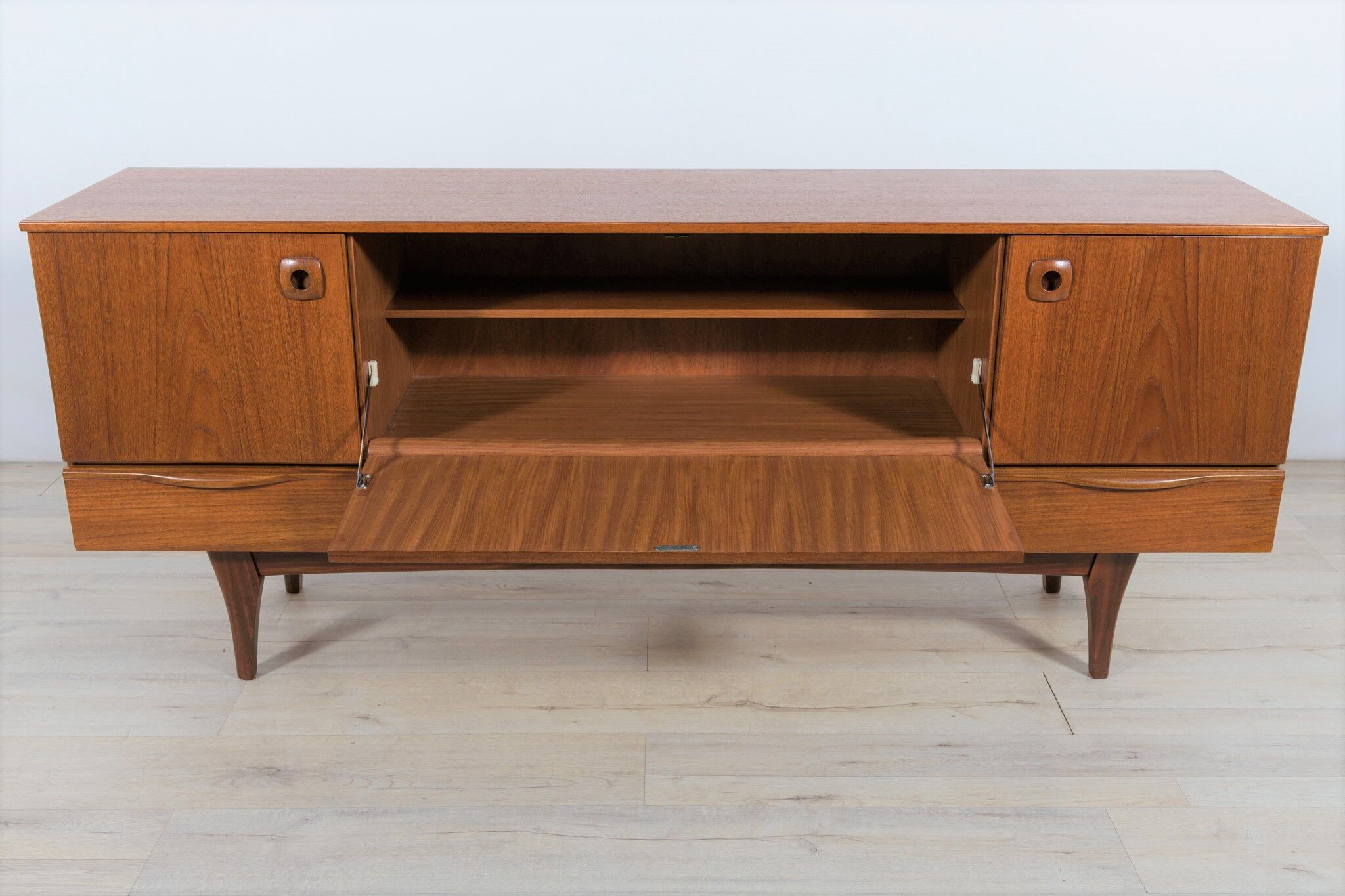 Mid-Century British Teak Sideboard, 1960s