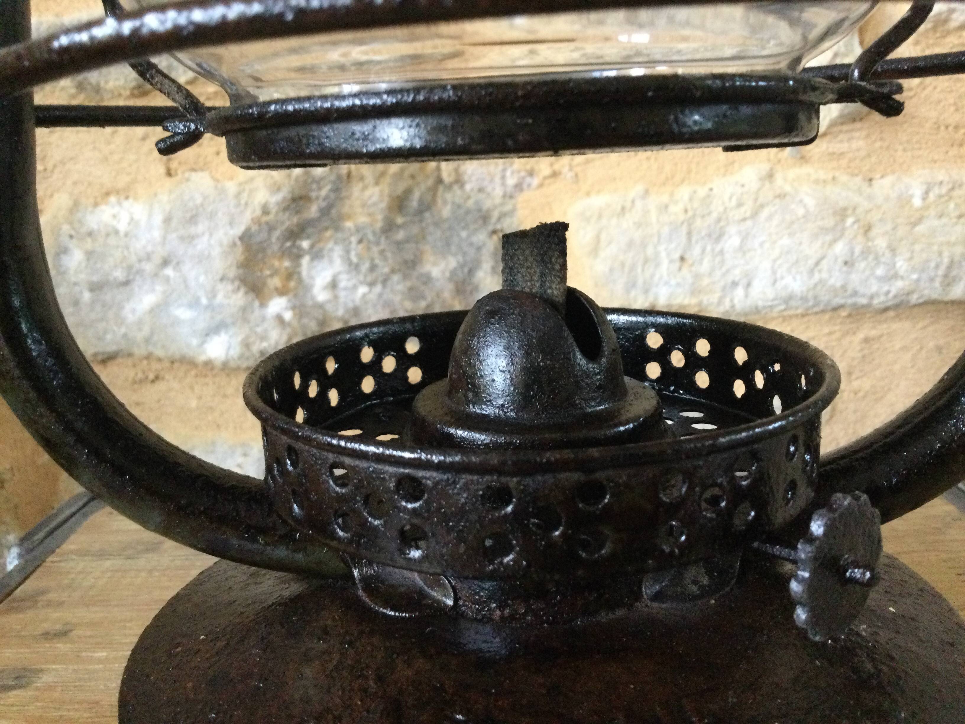Marine model kerosene lamp in good condition