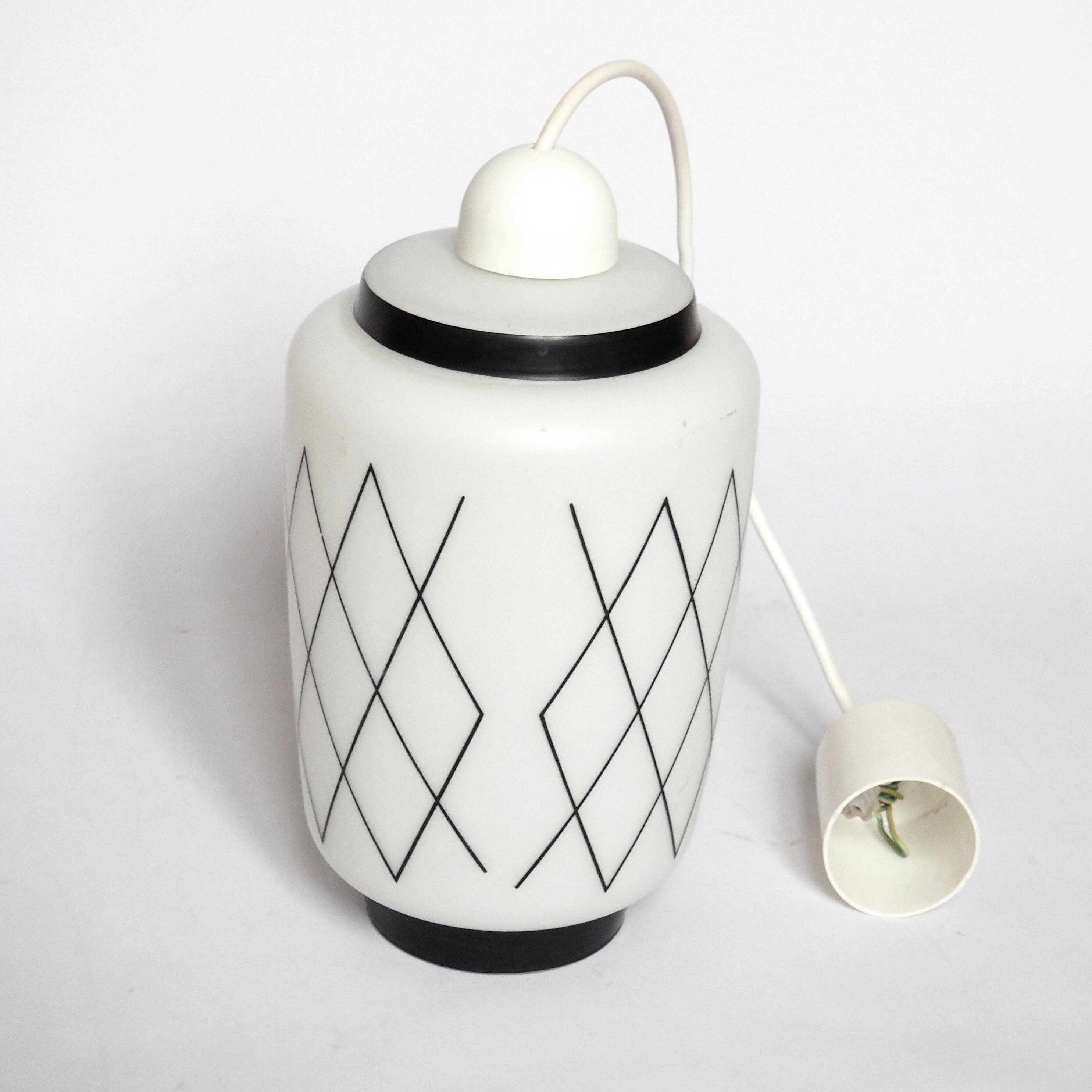 Black and white lantern suspension