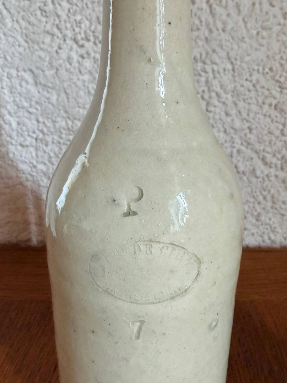 Pair of old stoneware bottles - Ciry le Noble