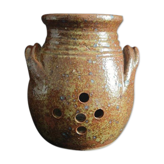 Sandstone pot