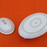 Sauceboat with lid XIXth Porcelaine de Paris