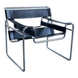 Wassily armchair | Marcel Breuer | Spanish Edition Mario Cavallero - Gavina