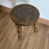 3 legged stool