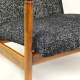 Fauteuil noir par Edmund Homa, années 1970