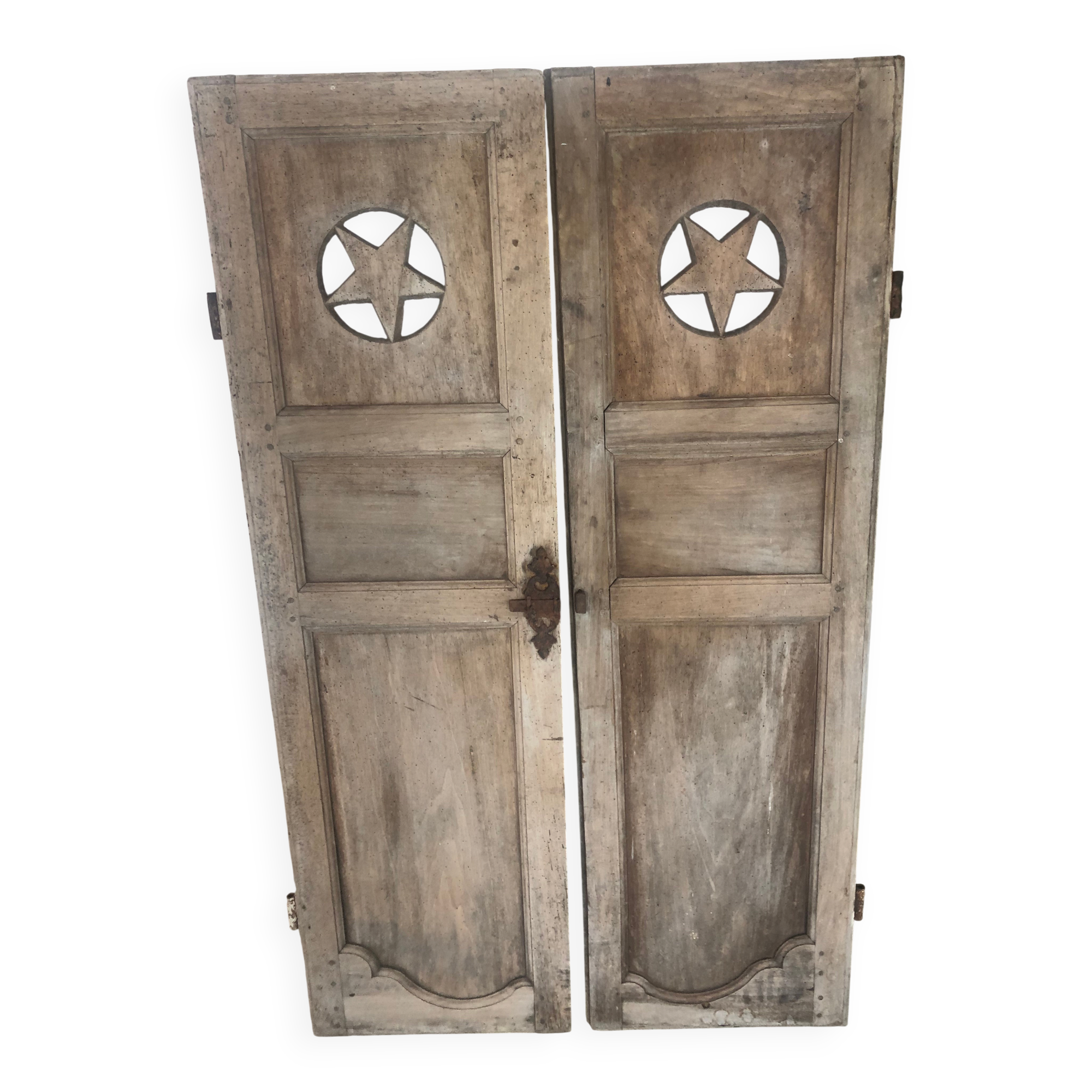Old wooden doors (wardrobe, cupboard)
