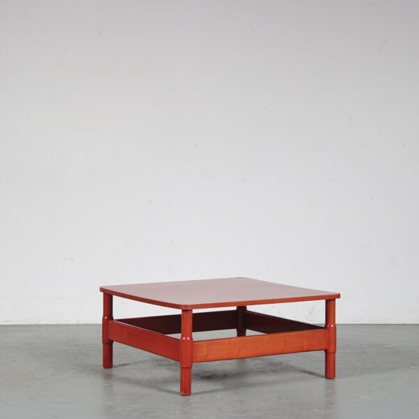 Table basse « Carimate » de Vico Magistretti pour Cassina, Italie, 1960