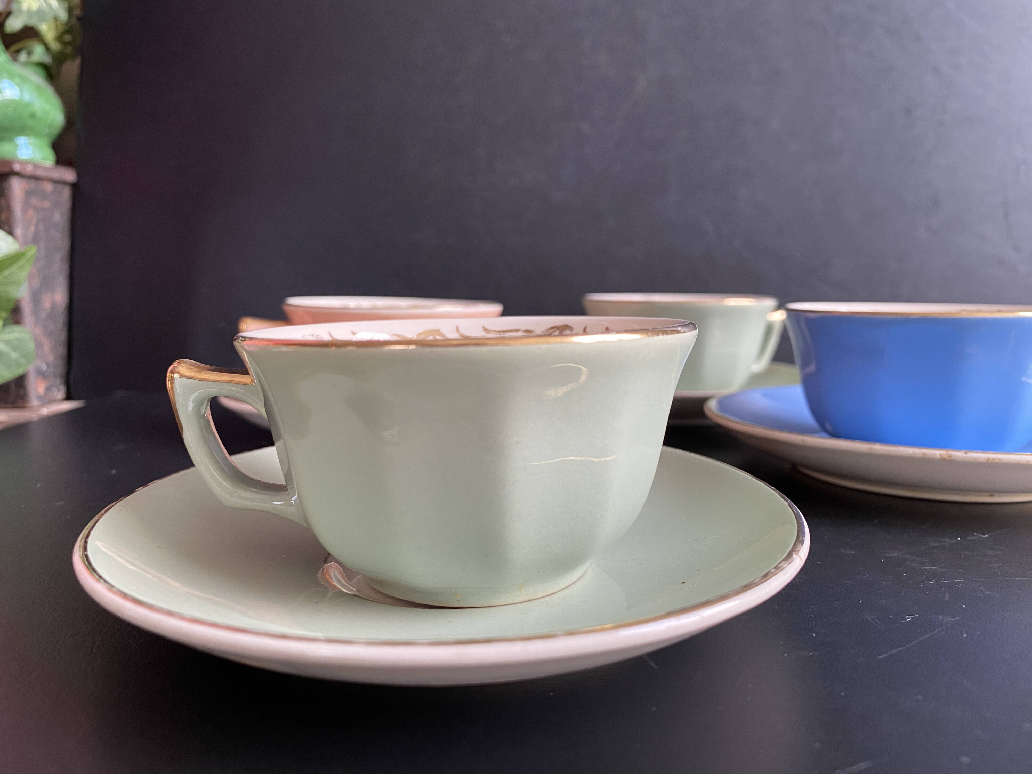 Set of 4 Villeroy & Boch Vintage 50s Cups and Saucers - Pastel & Gold