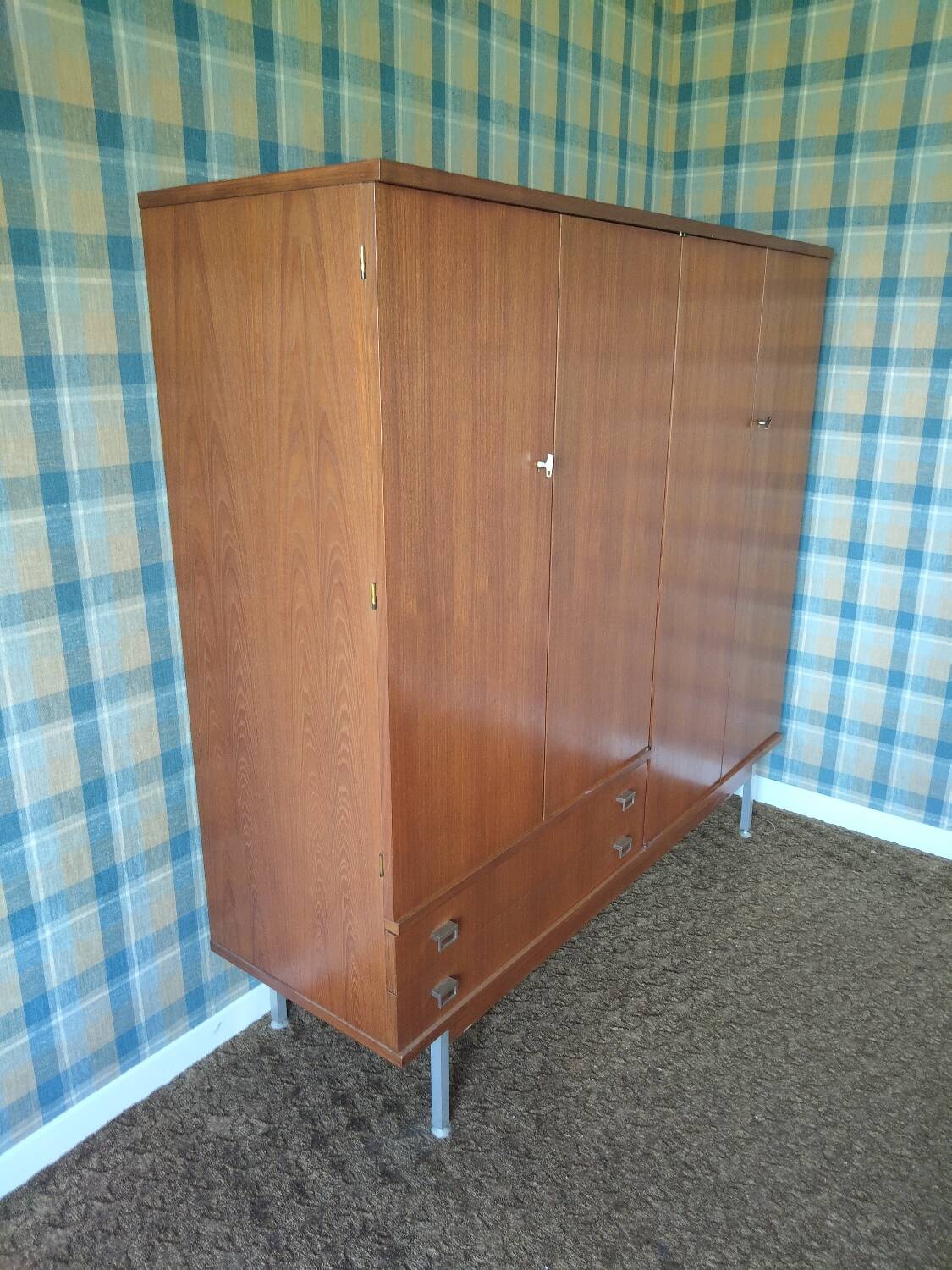 Vintage Scandinavian wardrobe from the 60s – warm wood & clean lines
