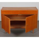 Oak sideboard produced by UP Zavody in the 1960s