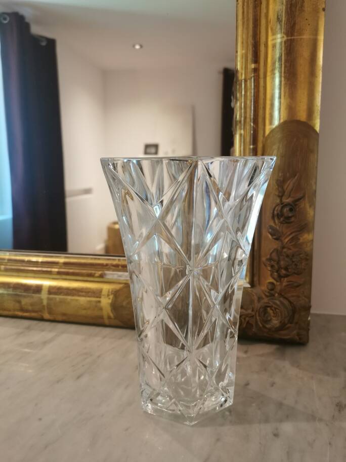 Crystal vase
