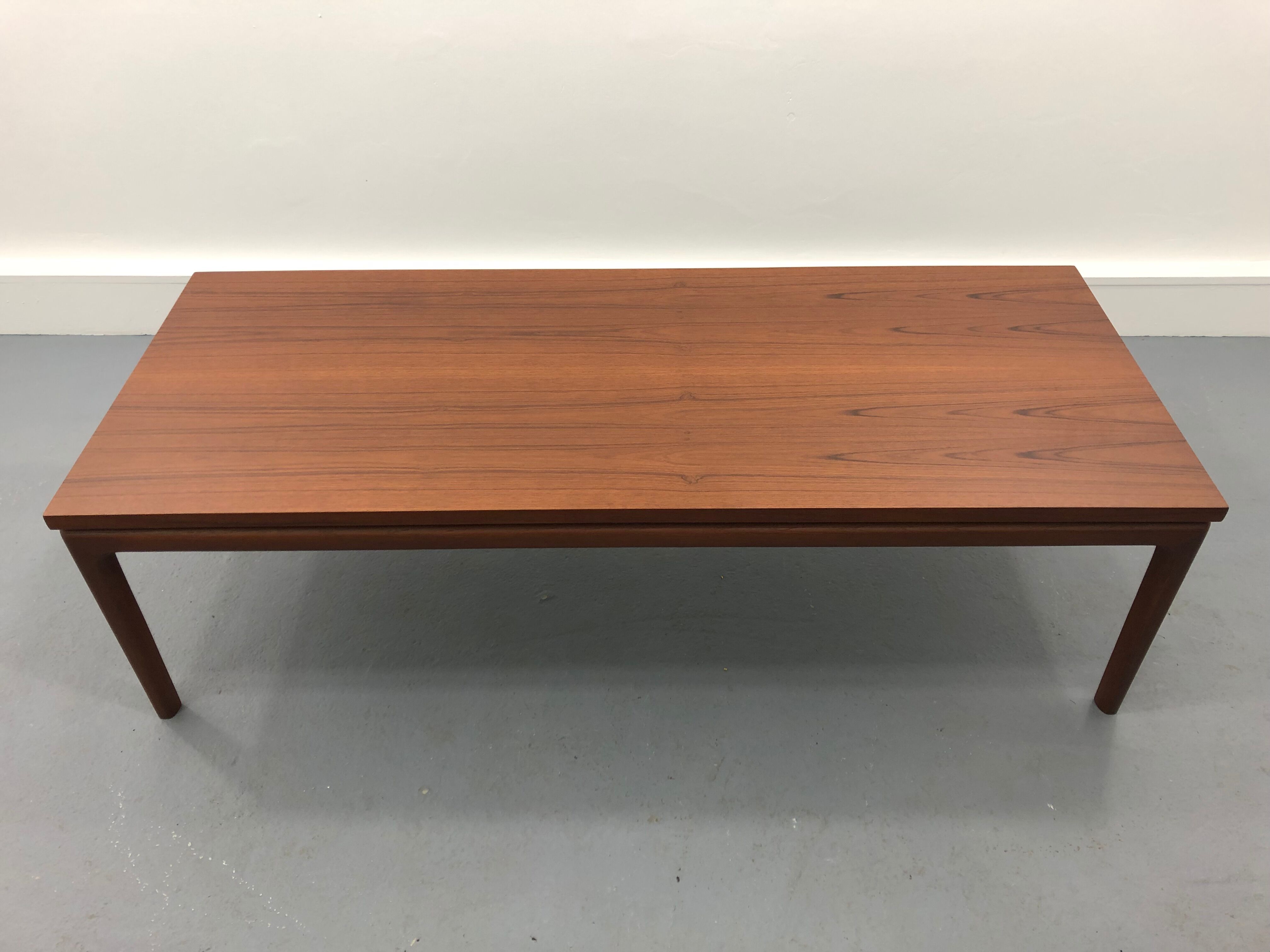 Table basse par Ole Wanscher pour France & Søn, années 1960