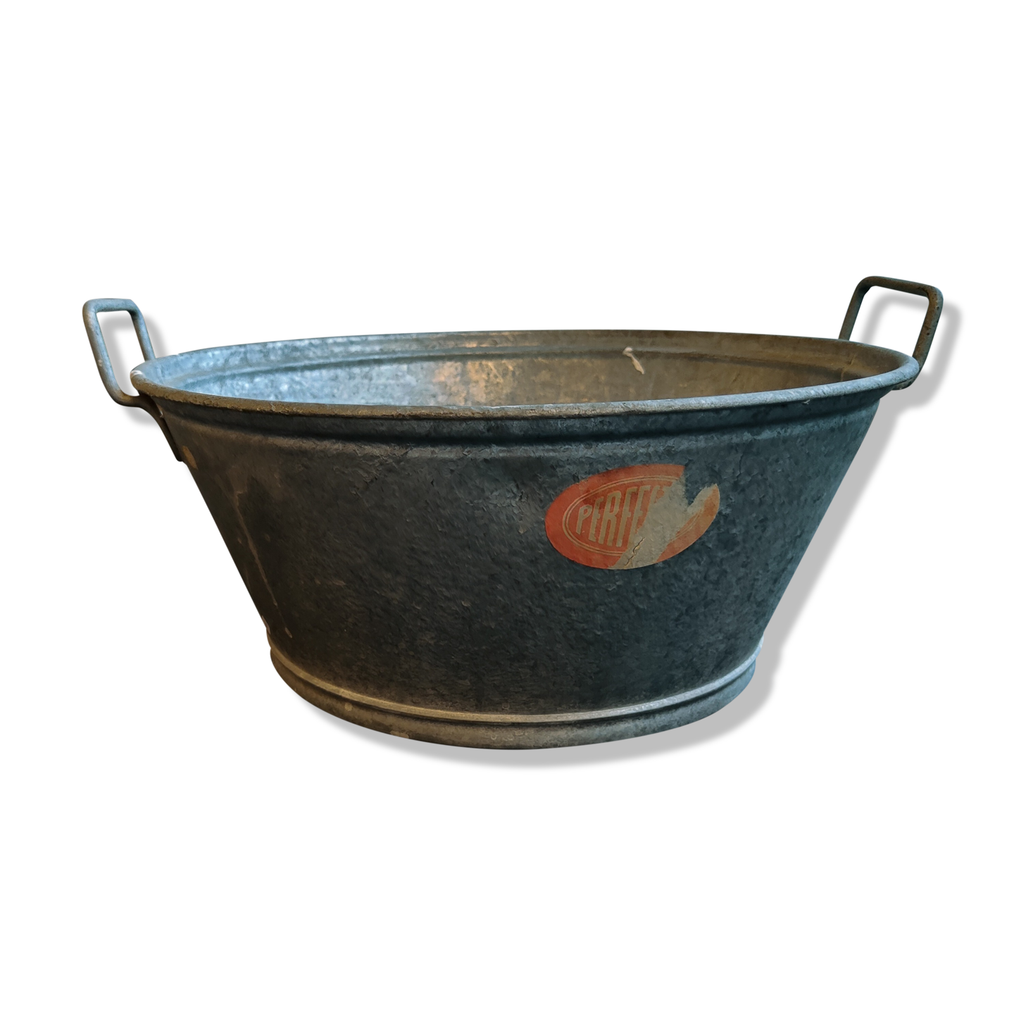 Tin basin