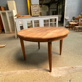 Oval art deco extendable dining table
