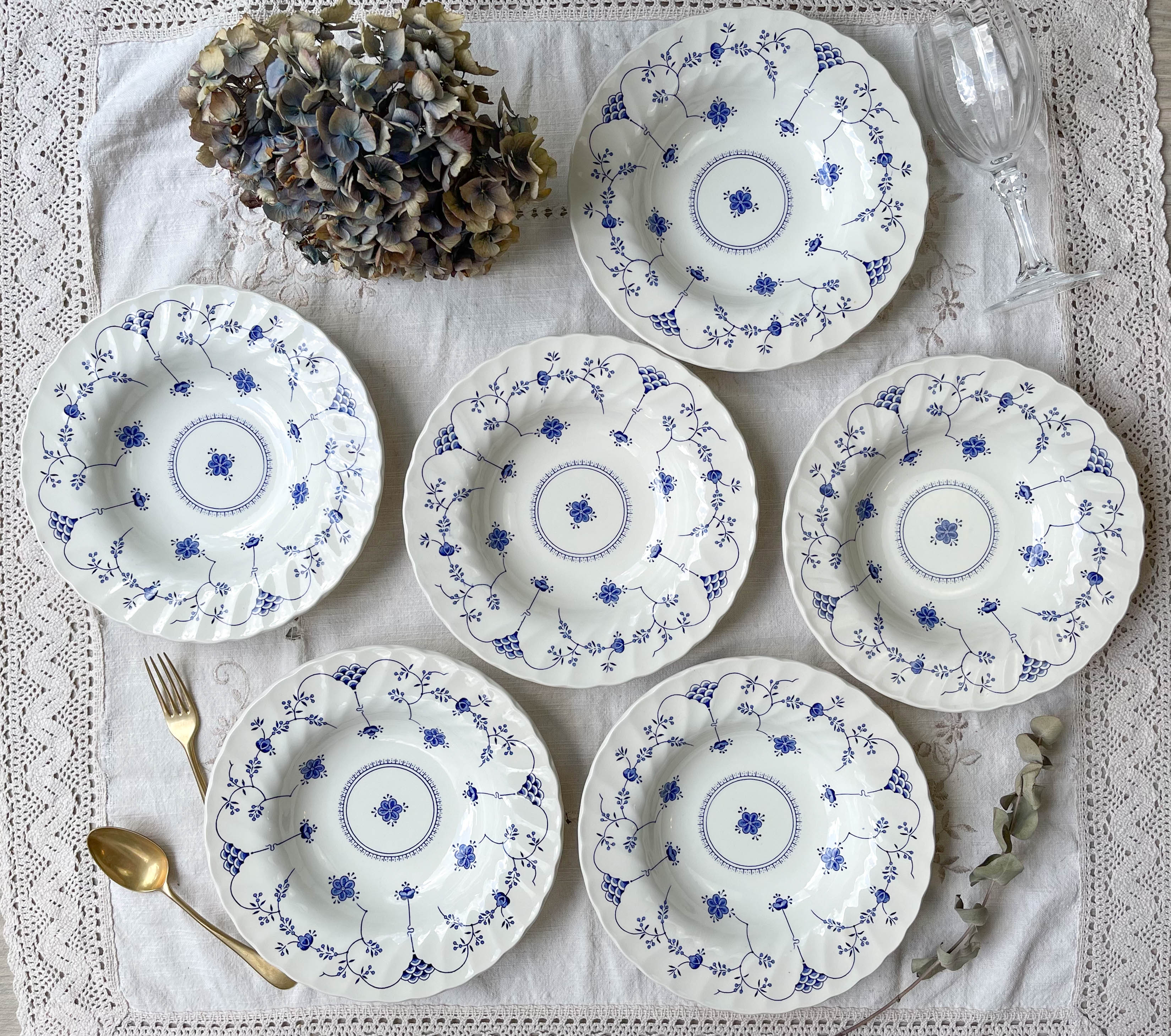 6 hollow plates myott staffordshire finlandia