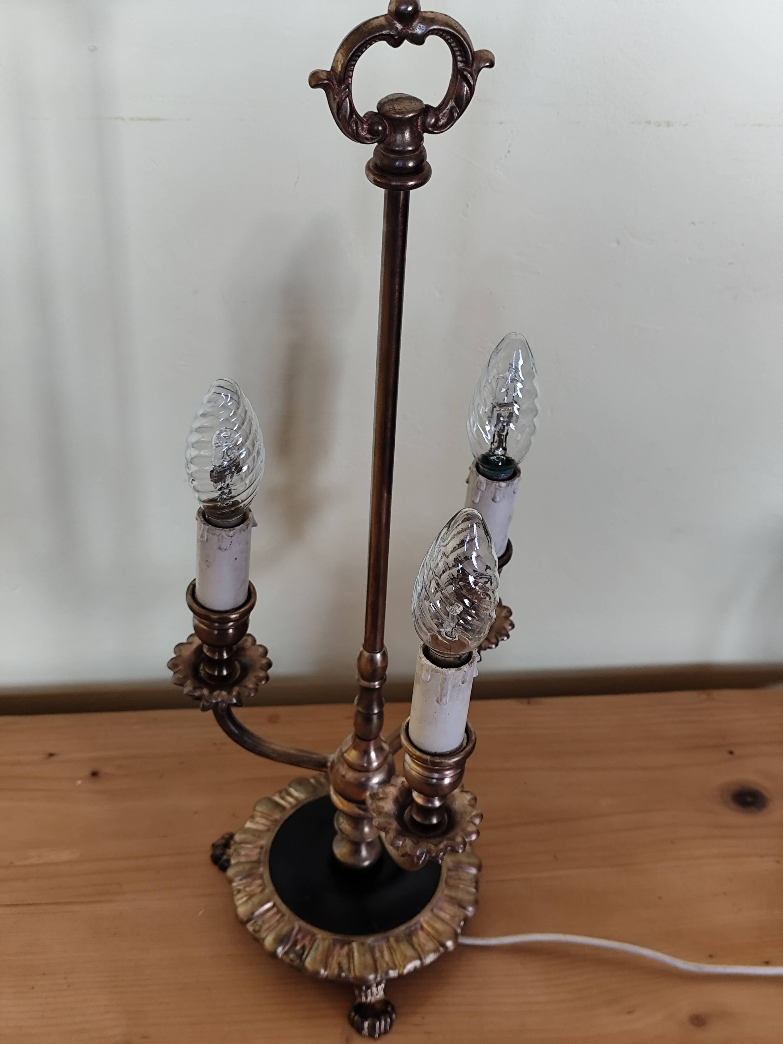 three-light candelabra lamp in metal and gilded brass, bouillotte lamp