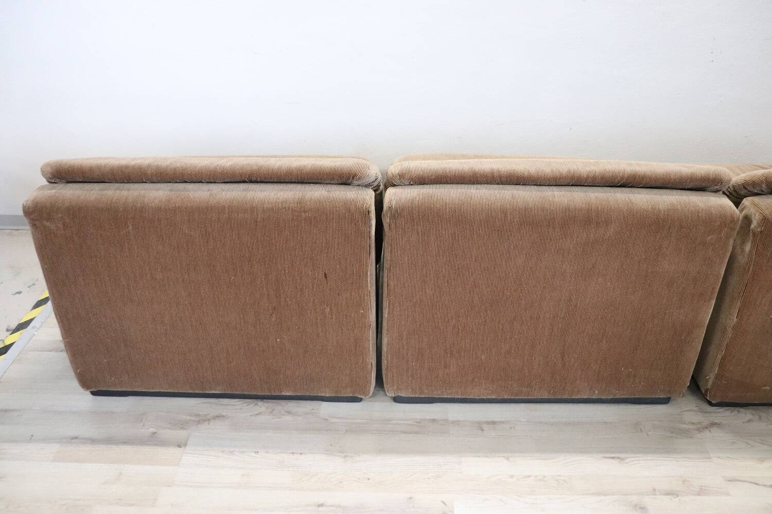 Modular Velvet Sofa by Busnelli, Italy, 1970s