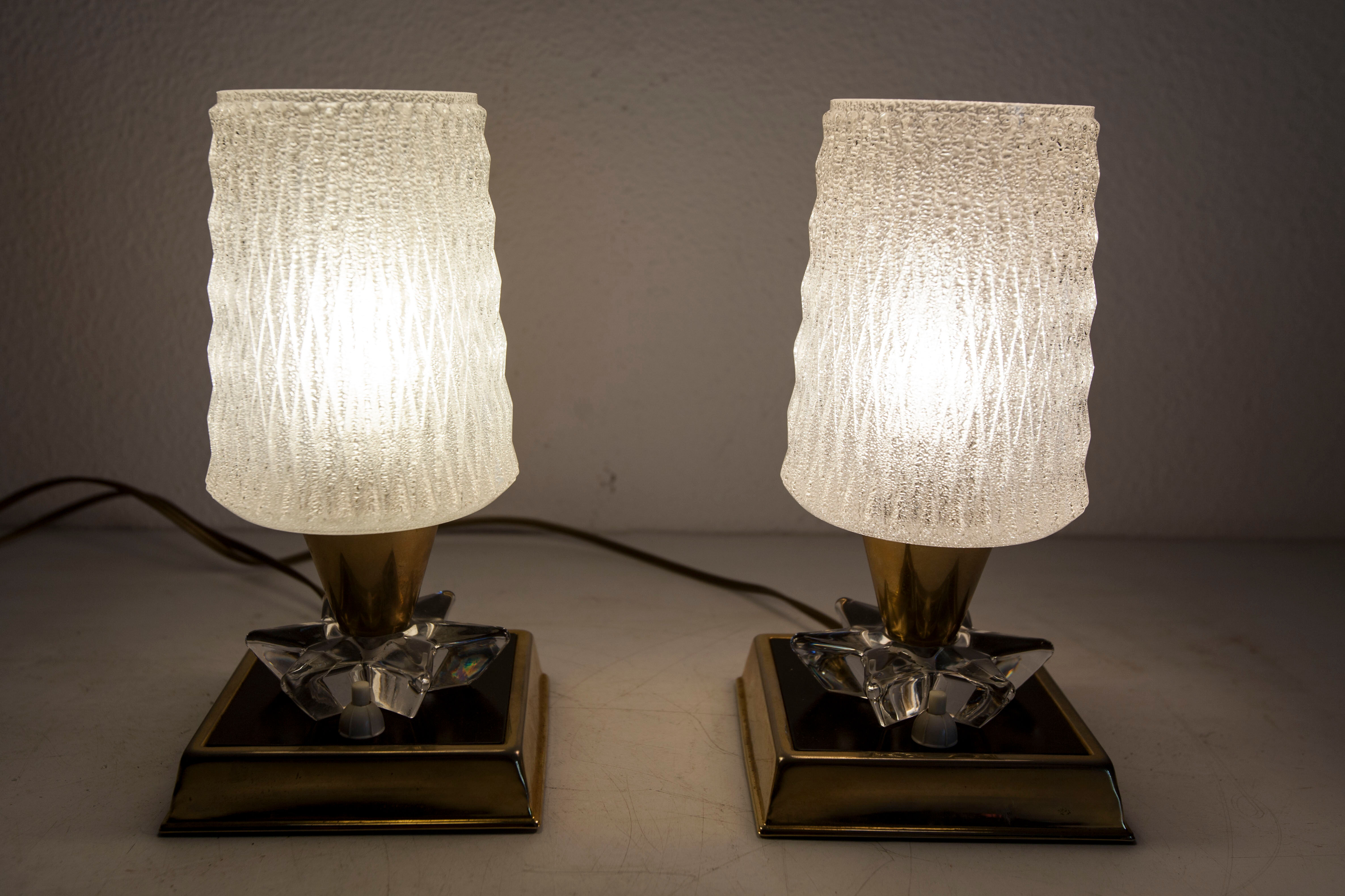 Paire de lampes de chevet 1960 laiton verre etoile