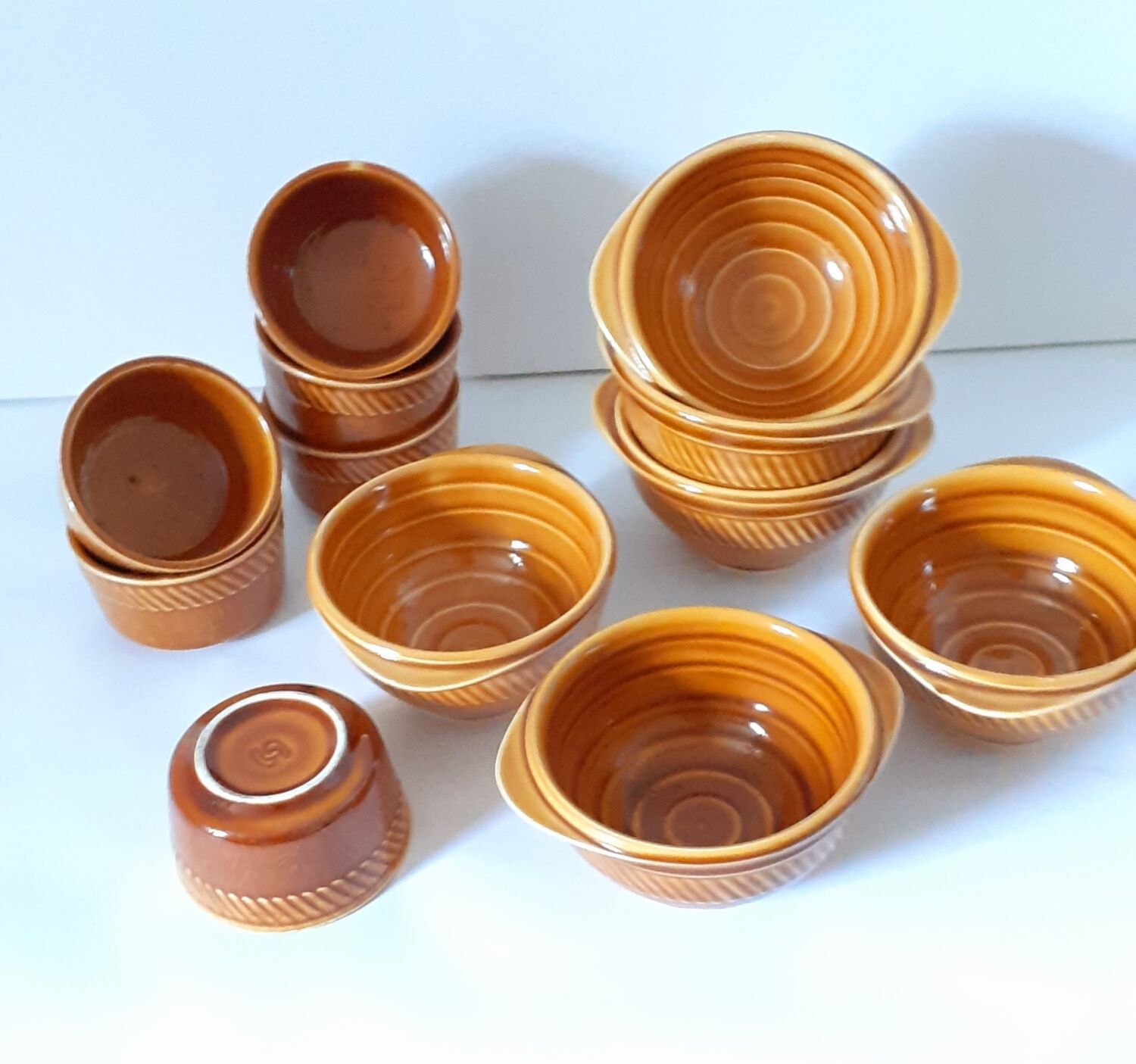 CHOOLD Lot De 4 Bols à Dessert Vintage En Verre Avec Motif Tournesol En Relief Pour La Maison, Les Fêtes, Les Mariages, 255 G, Transparent Avec Bordure Dorée