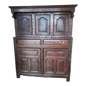 "Due-Darn" (Two-body buffet cabinet) - Dark oak - Wales (Wales) - Late XVII th - By