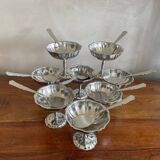 8 ice cream cups and spoons