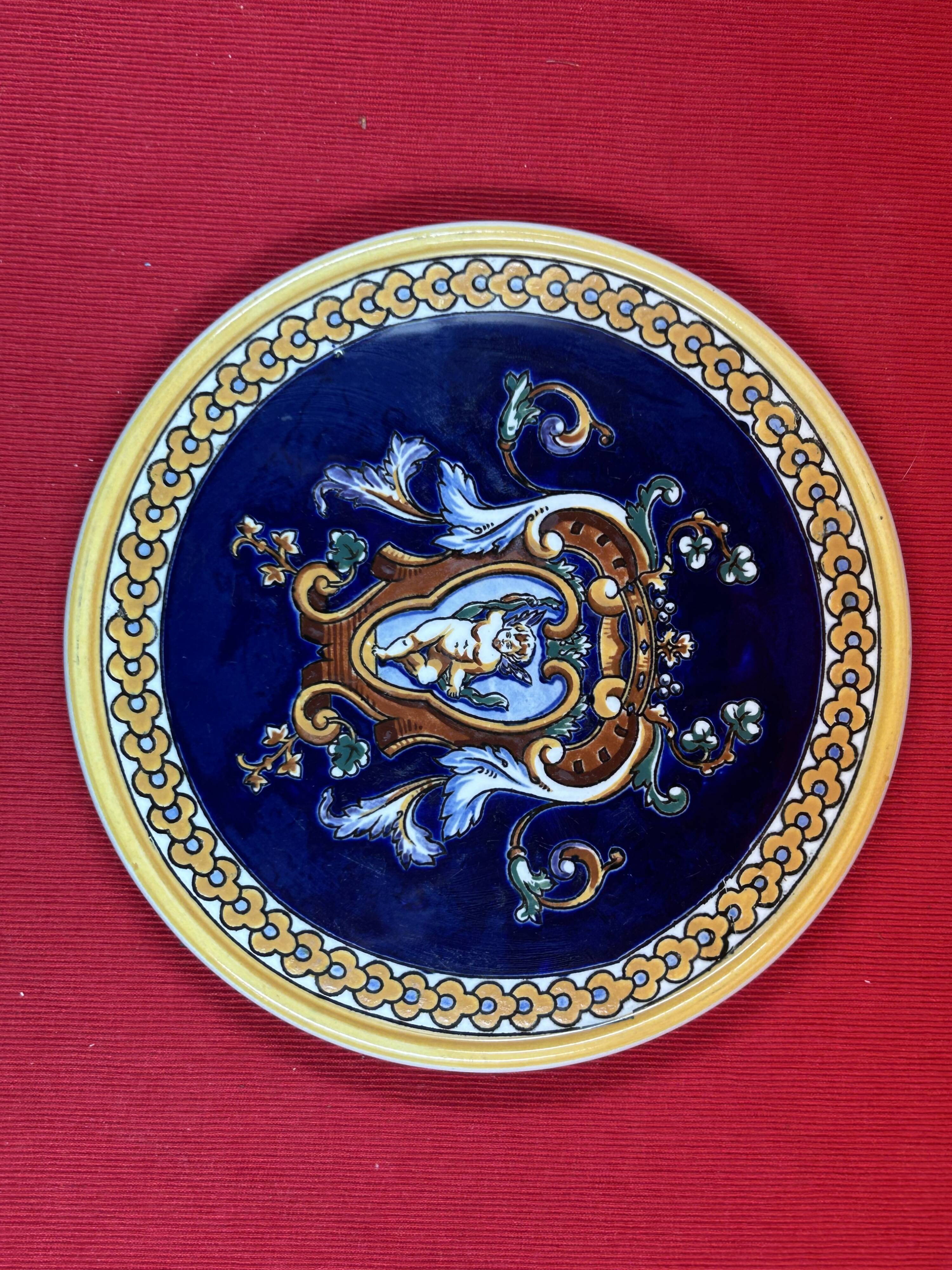 Gien trivet - Renaissance, Putti - diameter 21 cm
