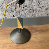 Desk lamp
