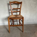 Old mulched chair in light wood