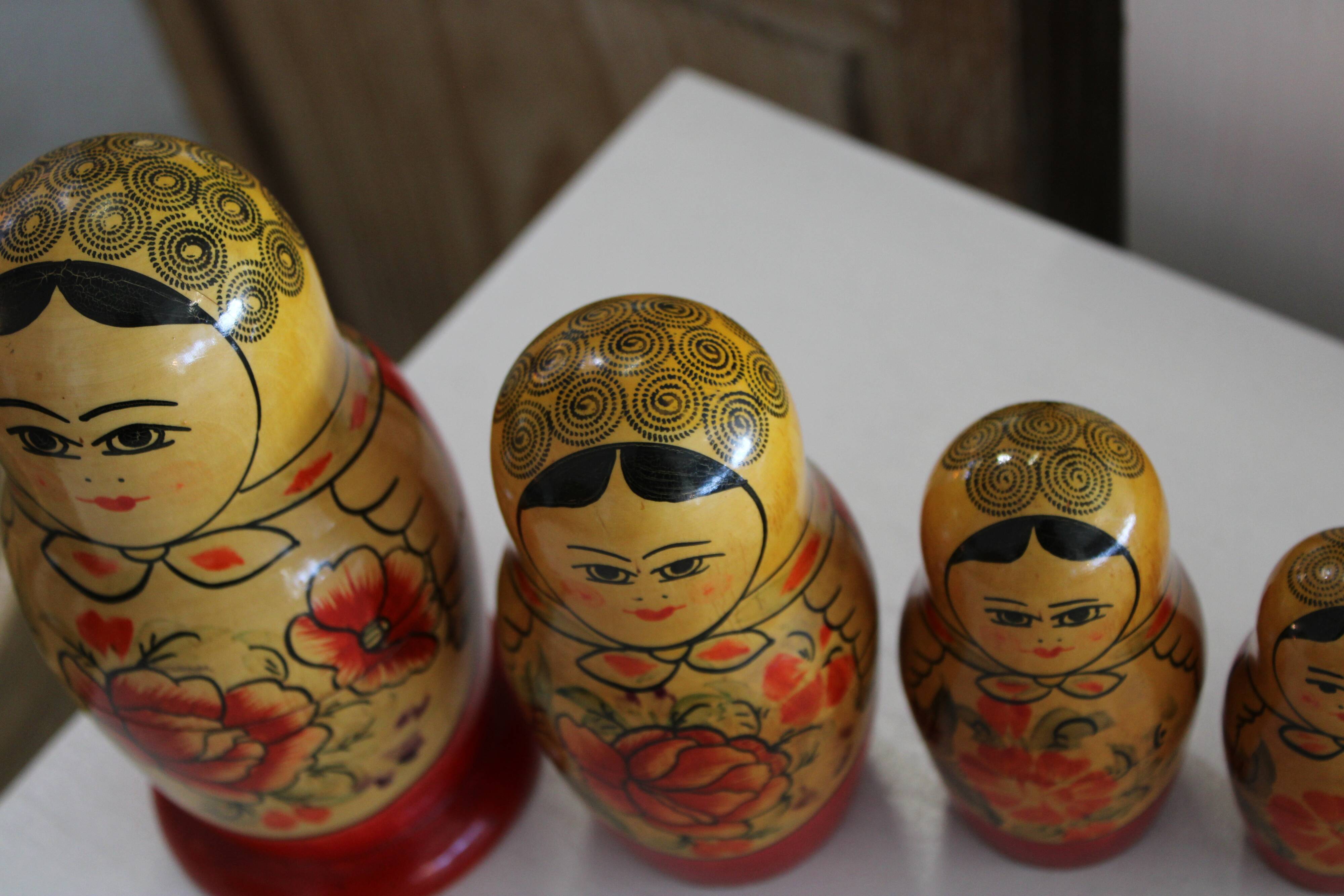 Matriochka Traditionnelle 5 pièces Jouets T4883 : Artisanat russe