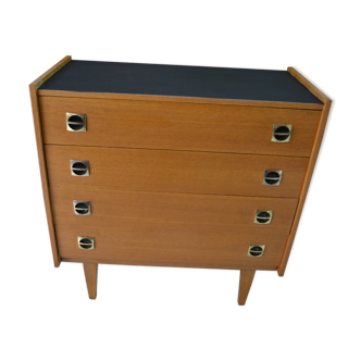 Chest of drawers 60 feet spindle