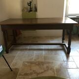 Extended farmhouse table
