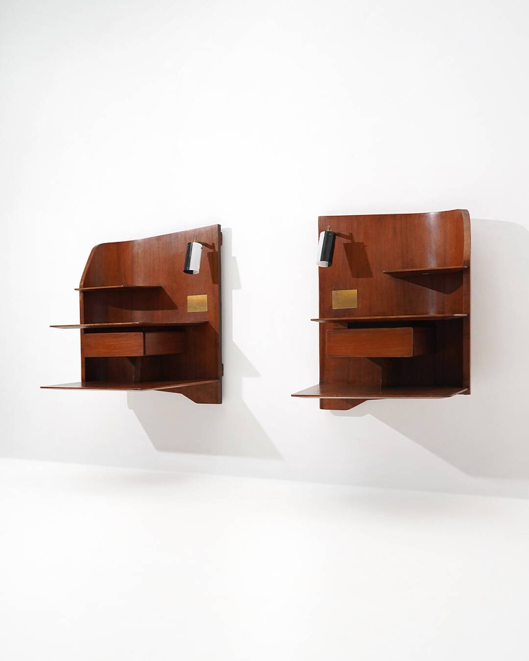 Pair of wall-mounted nightstand by Gio Ponti for Dassi, 1960s