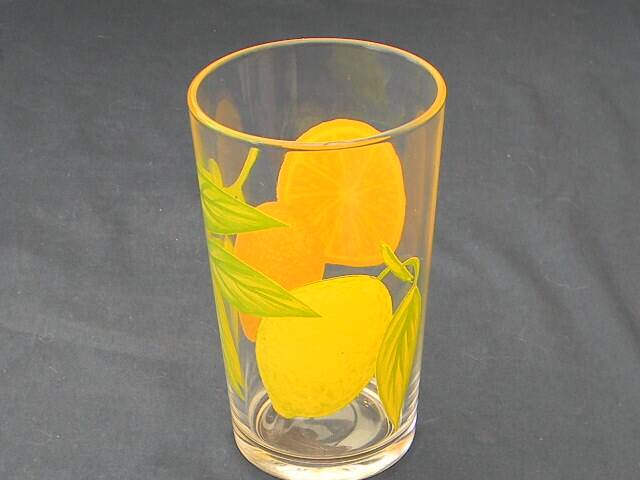 Set of 4 ARCOROC glass orangeade glasses. 1970s.