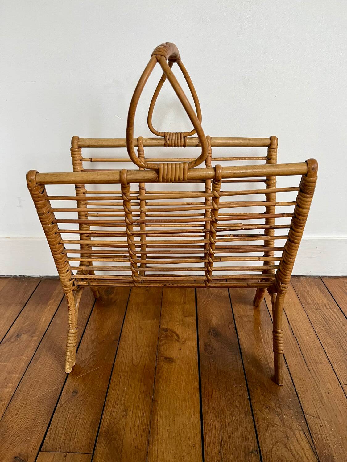 Rattan magazine rack